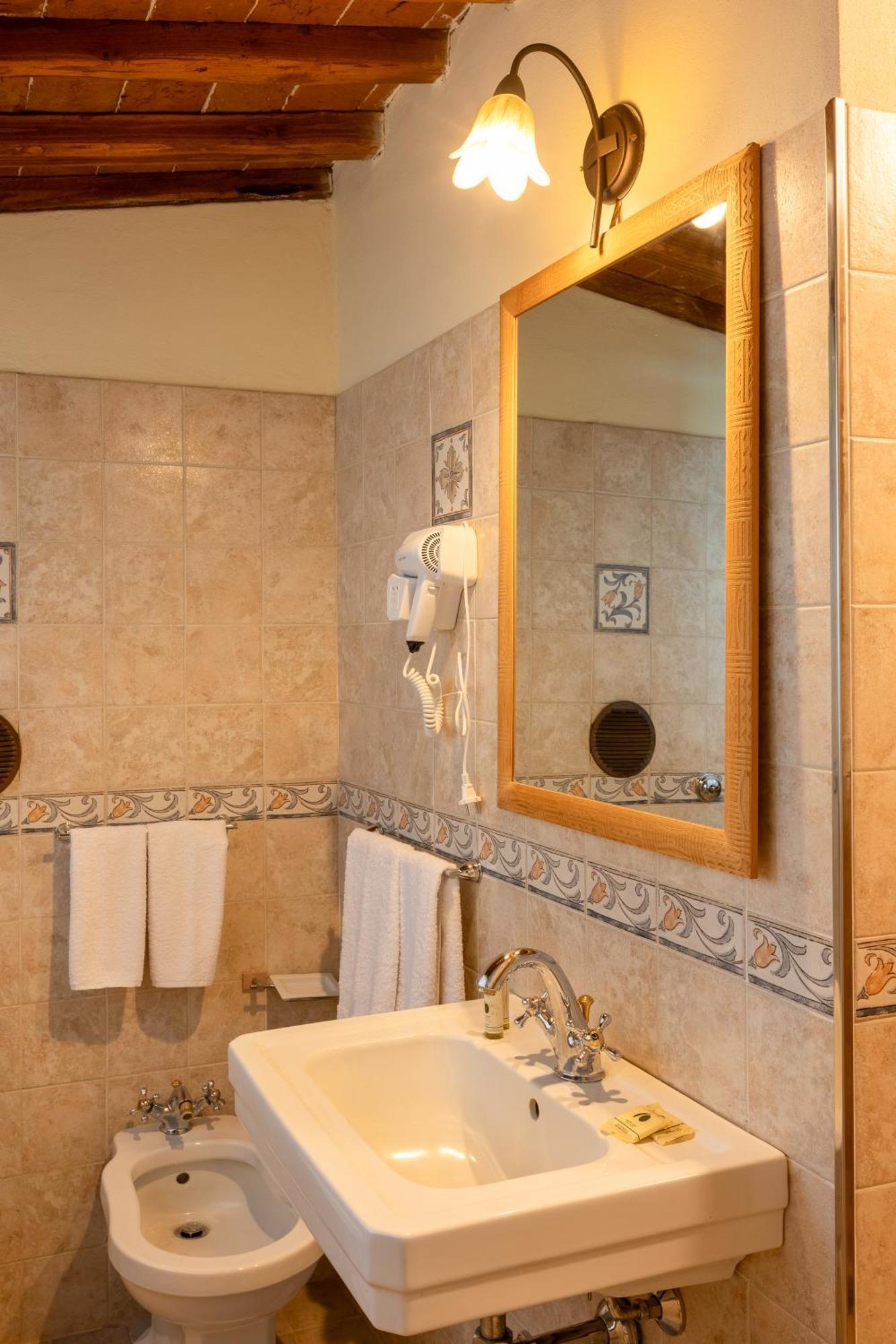Asso Di Picche Apartamento Siena Exterior foto