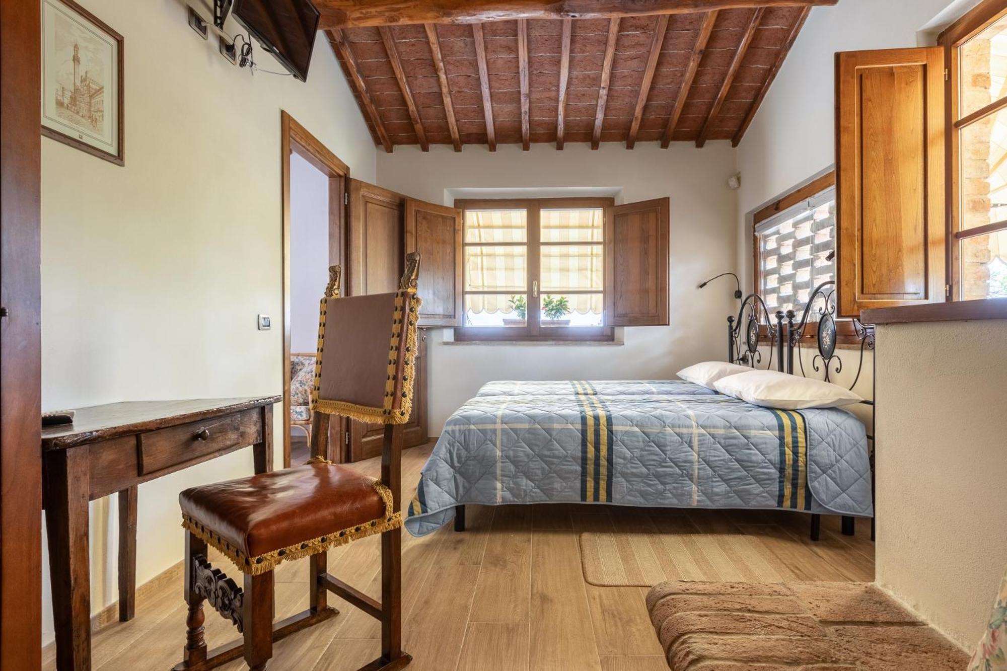 Asso Di Picche Apartamento Siena Exterior foto