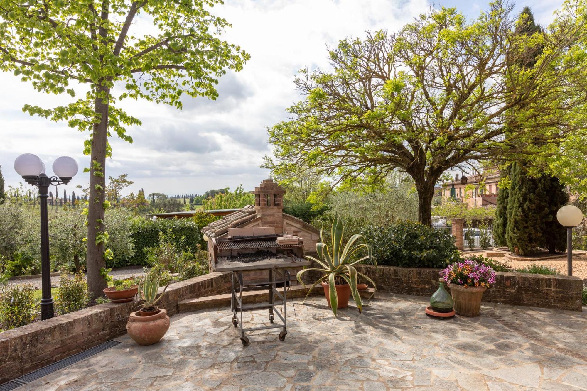 Asso Di Picche Apartamento Siena Exterior foto